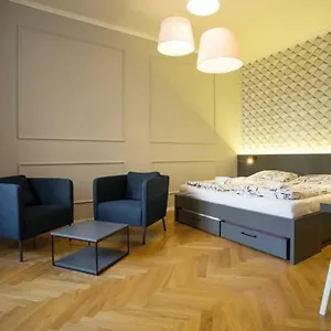 Design Andel, Historical Sights Walkable , Praga Repubblica Ceca