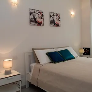  Apartment Torre - Locazione Turistica Italien